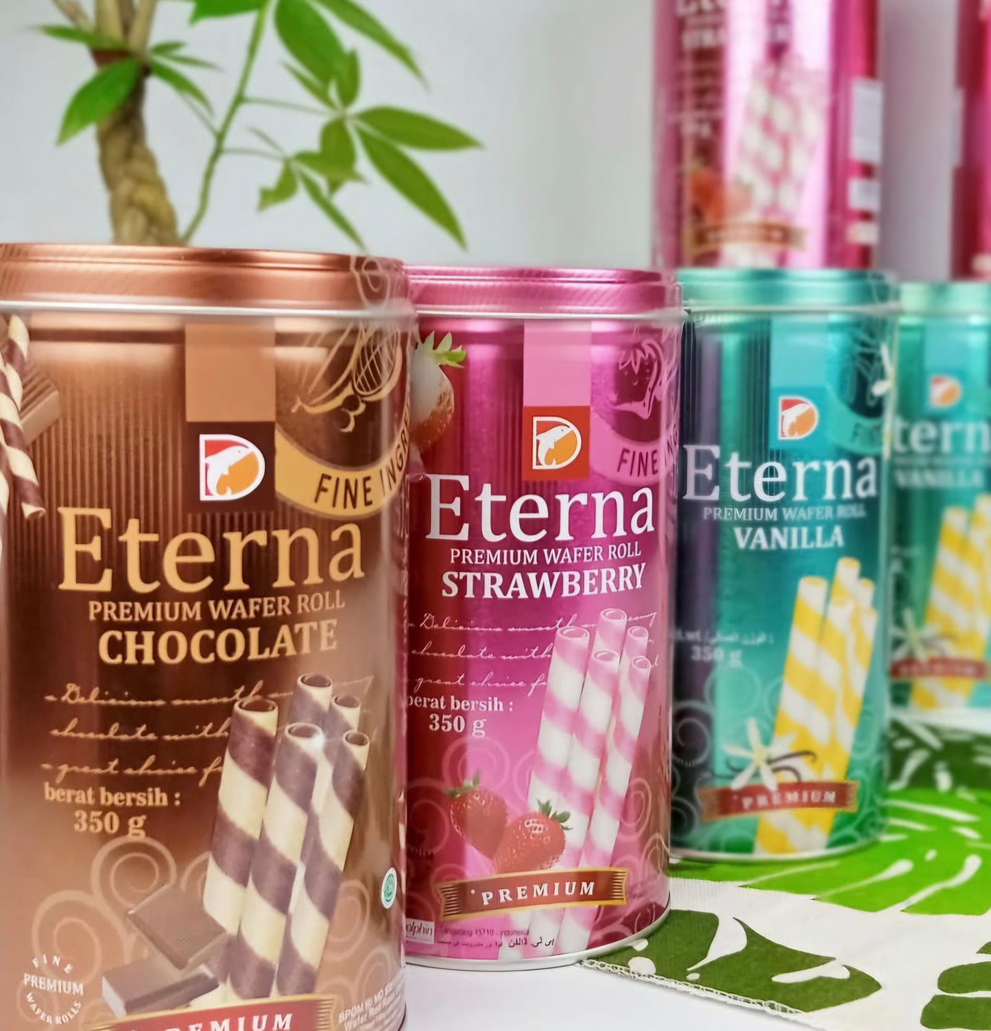Eterna Chocolate Wafers - 350G Tin